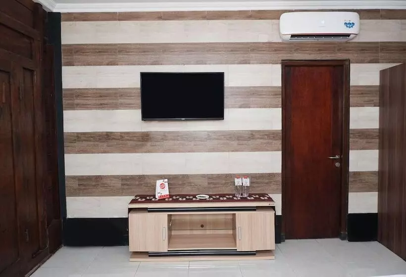 ホテル Kebon Krapyak Cottage Syariah Mitra Reddoorz Near Stadion Maguwoharjo