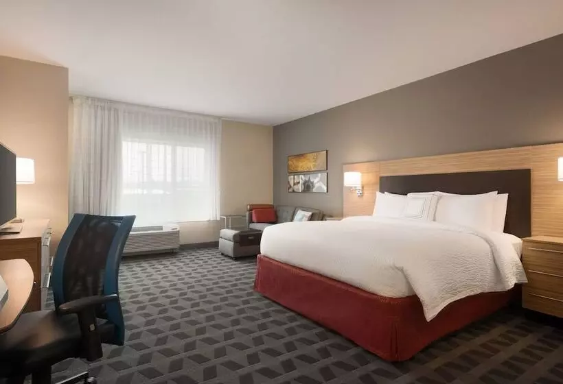 Hotelli Towneplace Suites By Marriott Dubuque Downtown