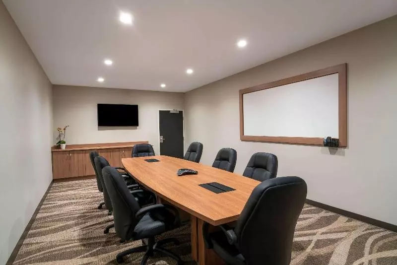 Microtel Inn & Suites By Wyndham Carlisle