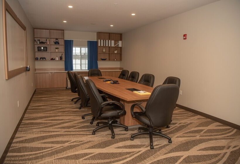 Microtel Inn & Suites By Wyndham Carlisle