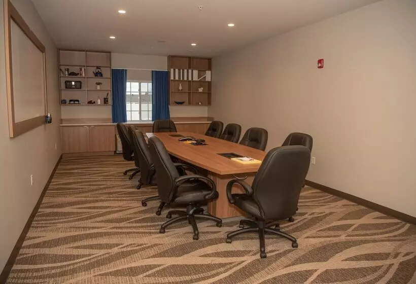 Microtel Inn & Suites By Wyndham Carlisle