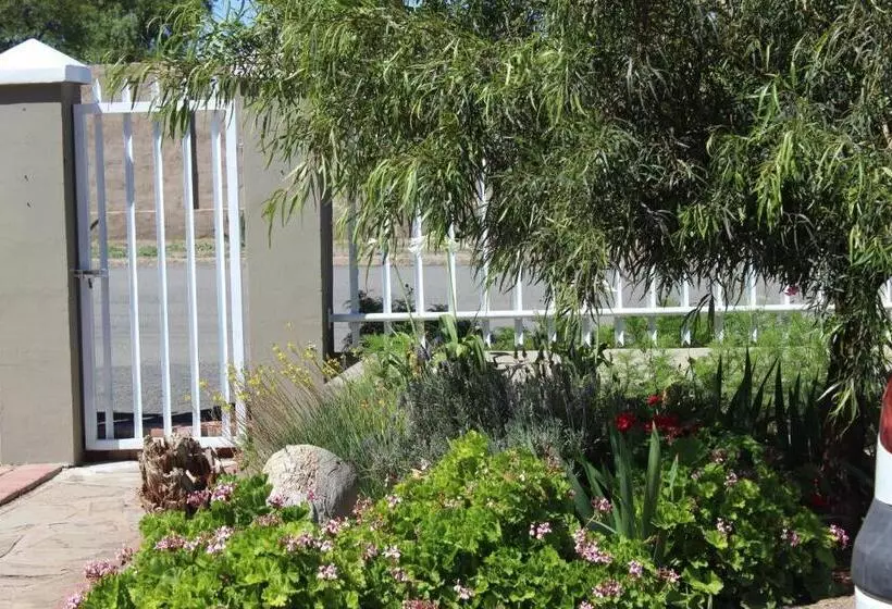 ペンション Ons Dorpshuis Beaufort West