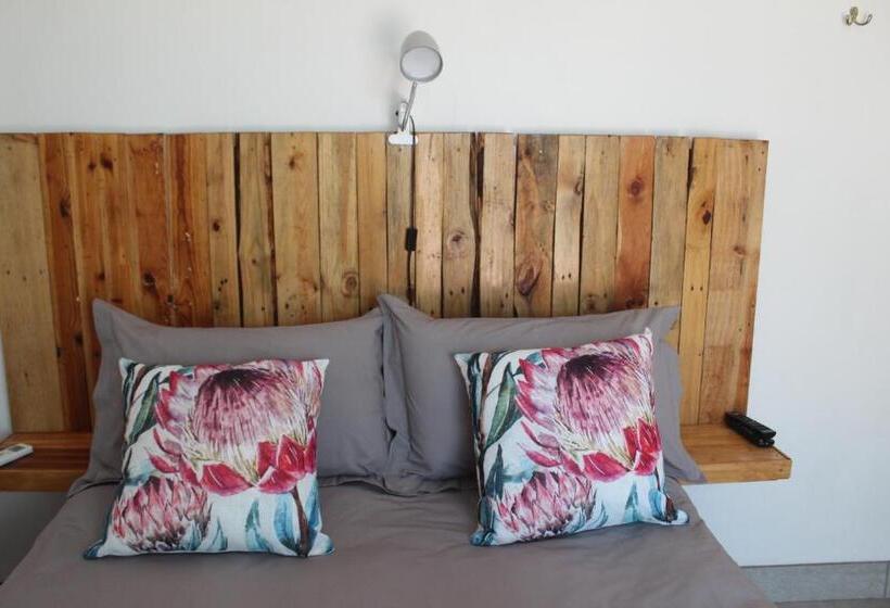 膳宿费 Ons Dorpshuis Beaufort West