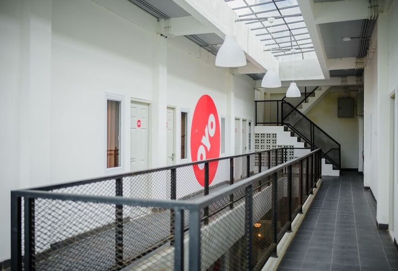 פנסיון Oyo 183 The Pipe House