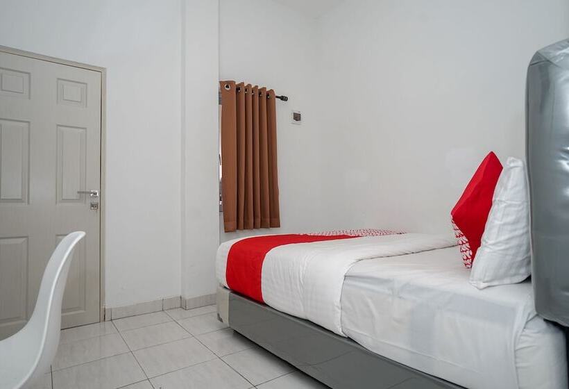 פנסיון Oyo 183 The Pipe House