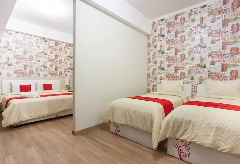 Majatalo Reddoorz Plus At Riverside Malang