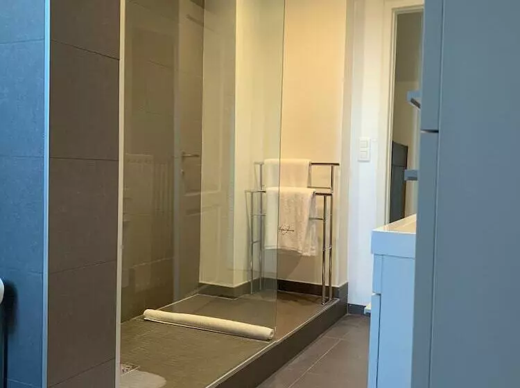 ペンション A Flemish Tale