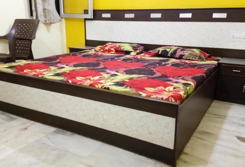 Pensão Orange Classic