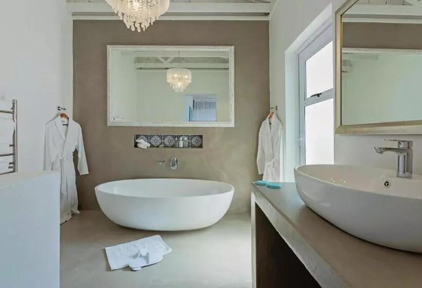 Majatalo Seeplaas Guesthouse