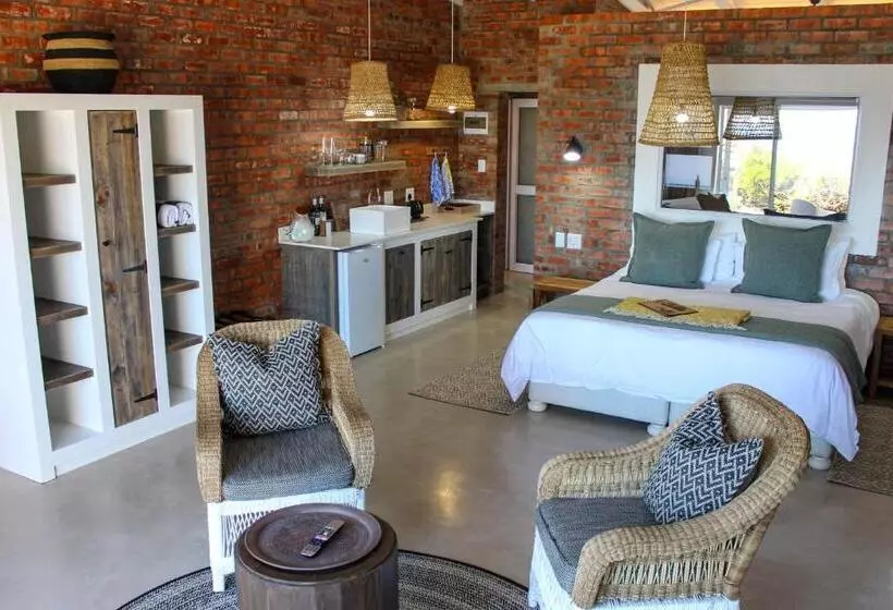 Majatalo Seeplaas Guesthouse