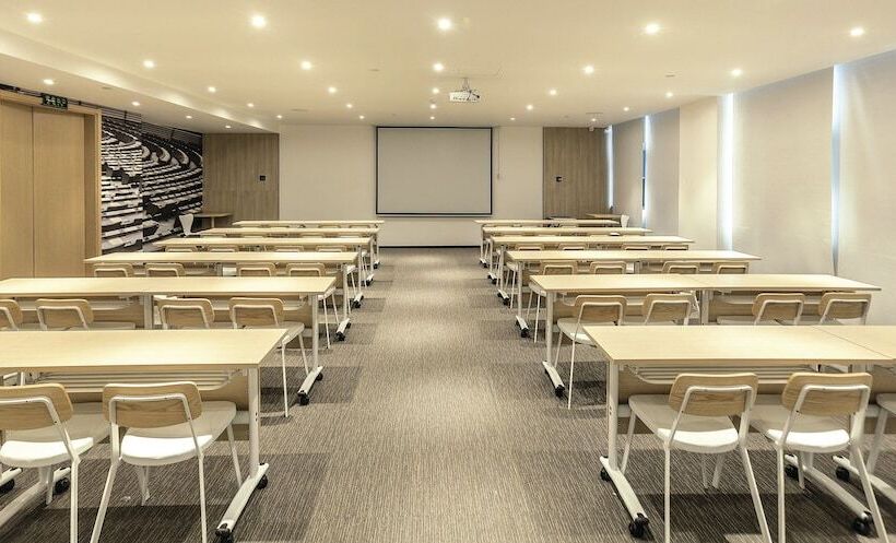 Otel Ibis Zhengzhou Longhai Road