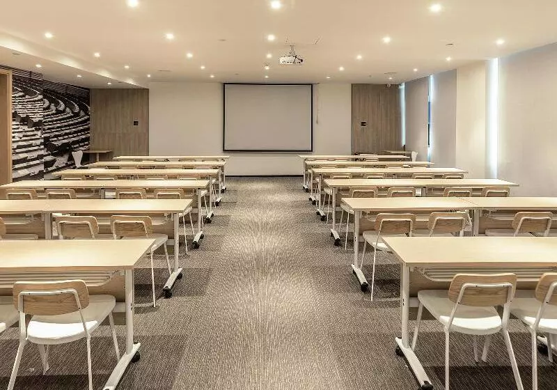 ホテル Ibis Zhengzhou Longhai Road
