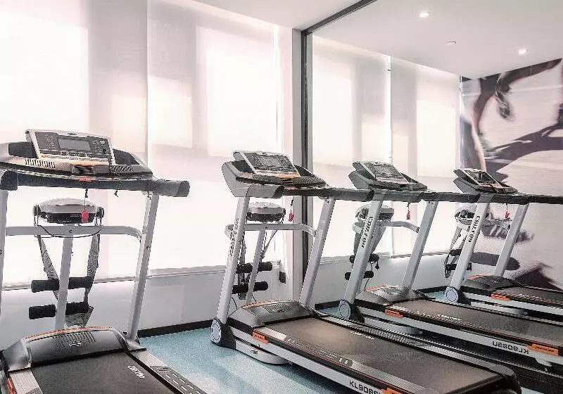 ホテル Ibis Zhengzhou Longhai Road