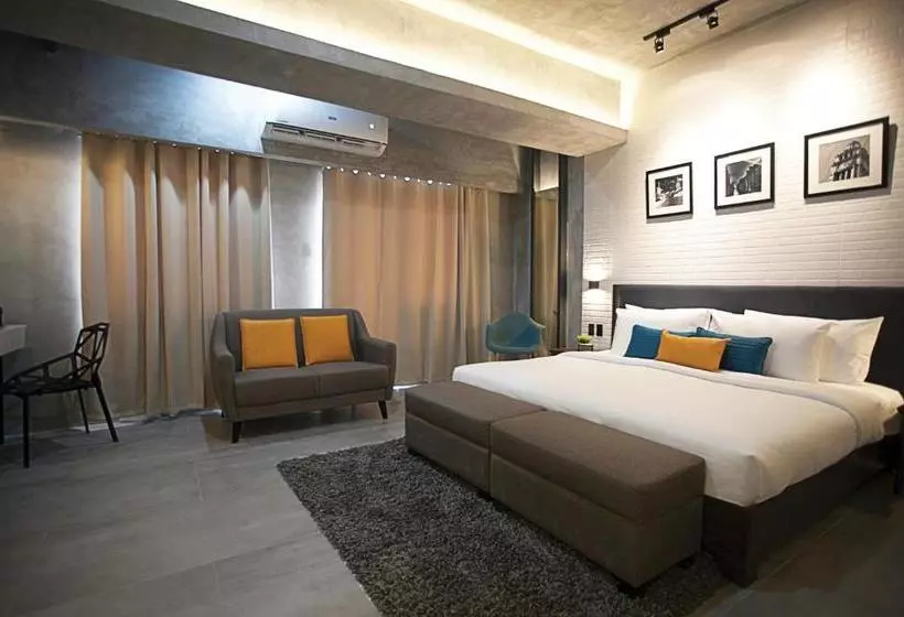 ホテル Upper Story Serviced Apartments