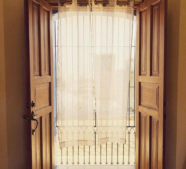 بنسيون Vegas Grandpa Casa