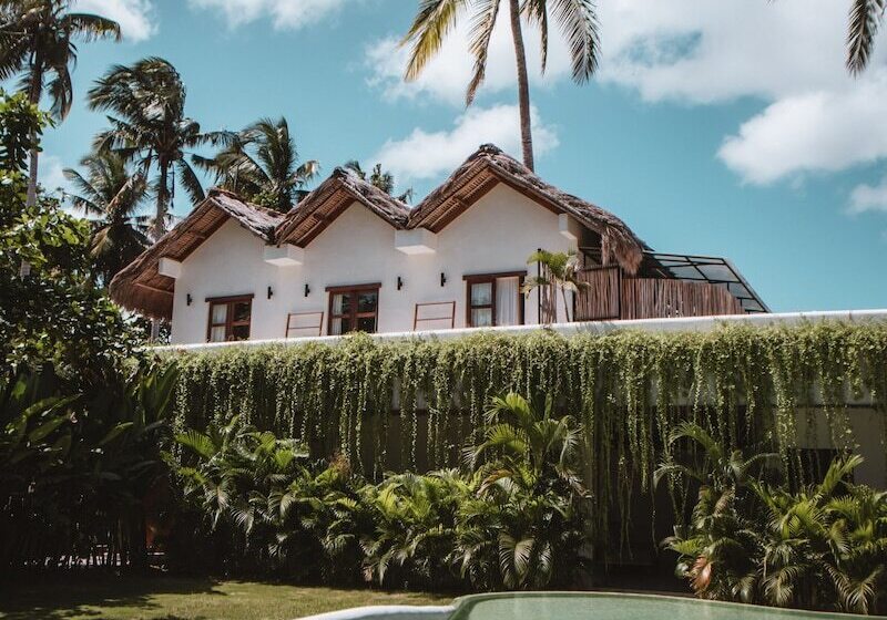 Bamba Capsule Hotel Hostel