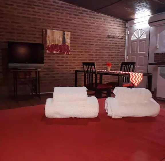 تختخواب و صبحانه Santa Rufina