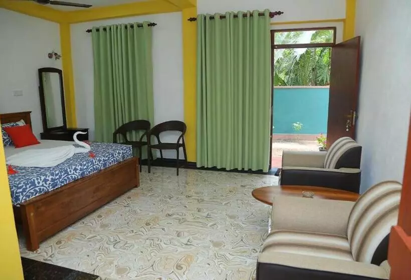 تختخواب و صبحانه Villa Sidu