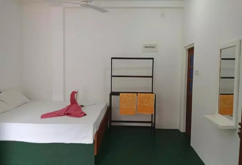 تختخواب و صبحانه Villa Sidu