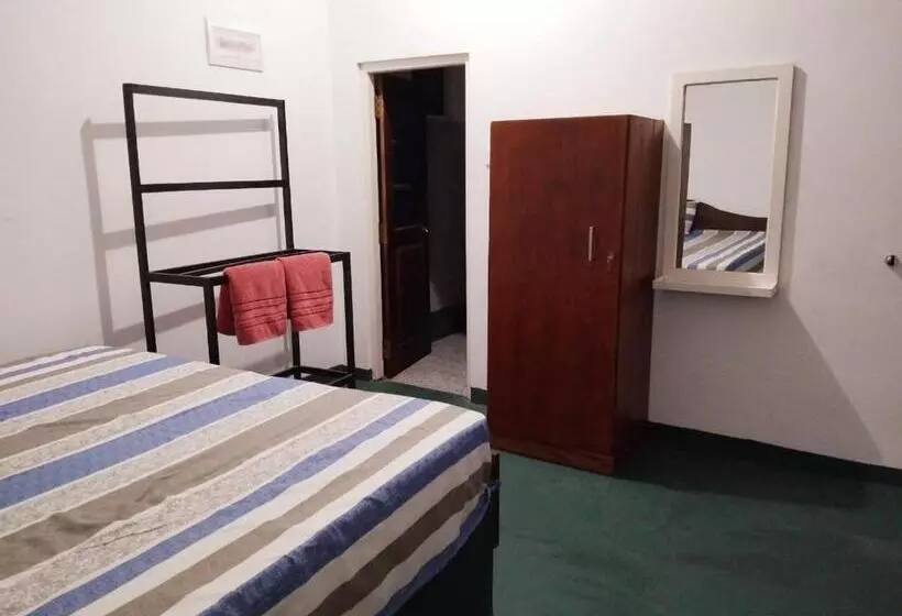 تختخواب و صبحانه Villa Sidu