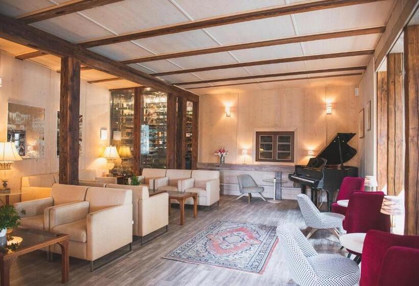 مبيت وإفطار Welness Penzion Modrý Jelen