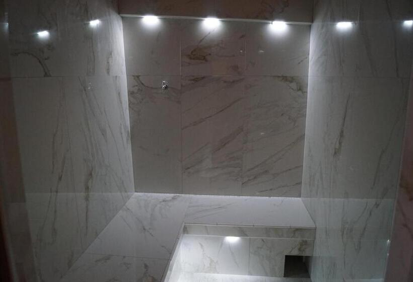 مبيت وإفطار Welness Penzion Modrý Jelen