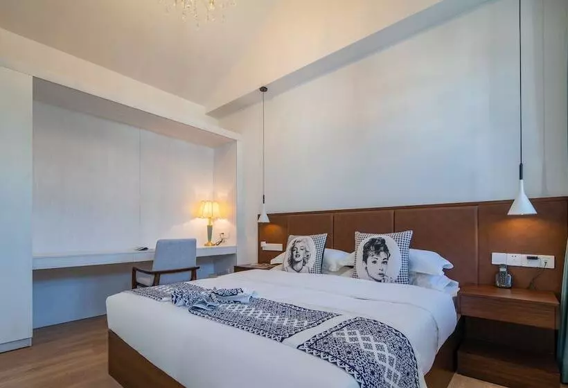 Hôtel Dali T