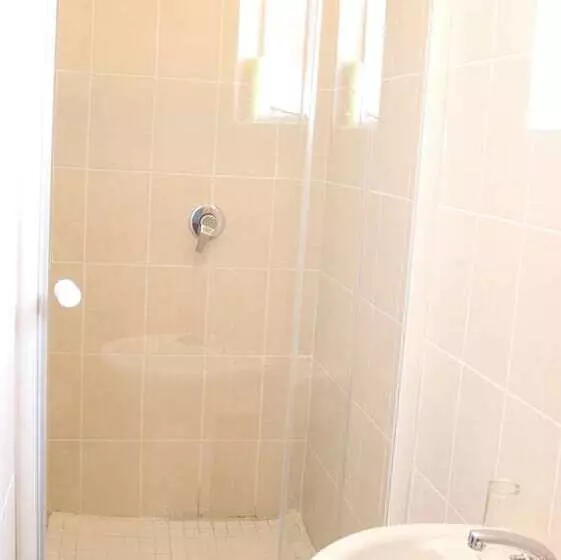 پانسیون Davilla Guest House