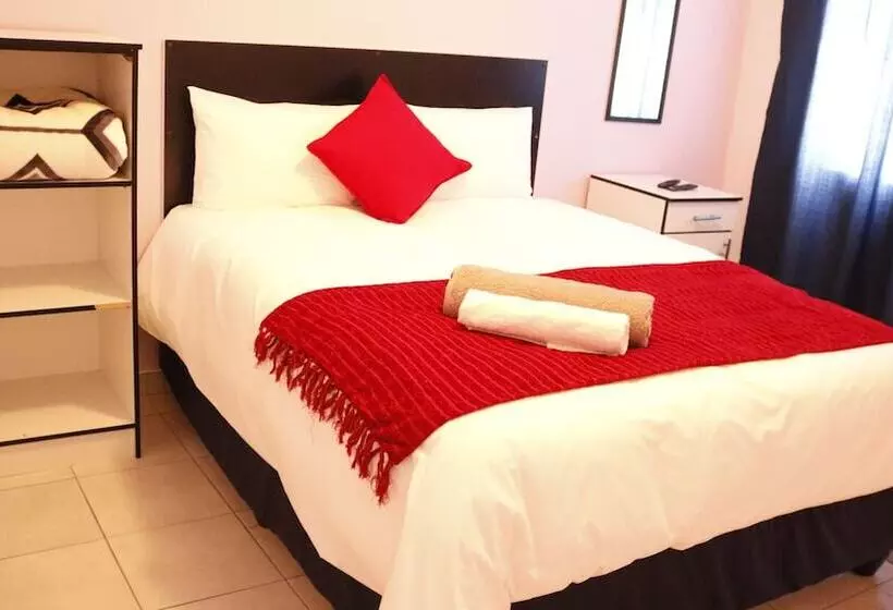 پانسیون Davilla Guest House