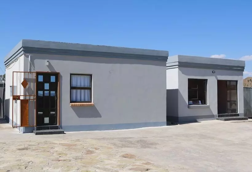 پانسیون Davilla Guest House