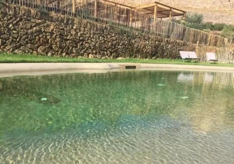 ペンション Domaine De La Font Des Pères   Teritoria