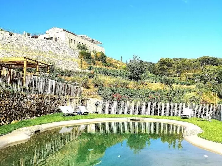 ペンション Domaine De La Font Des Pères   Teritoria