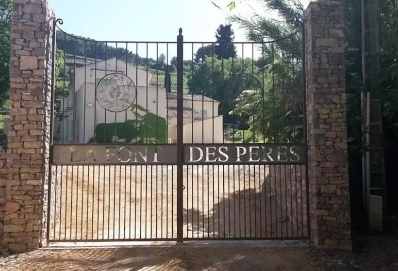 ペンション Domaine De La Font Des Pères   Teritoria