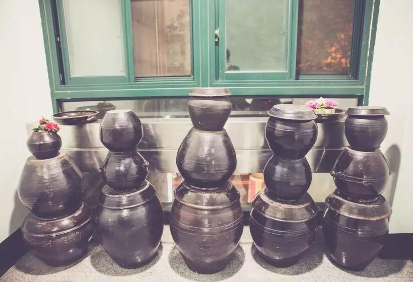 پانسیون Wansangolgh Guest House