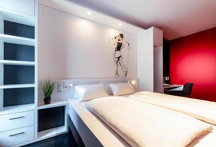 בית מלון כפרי Athletik Kiel