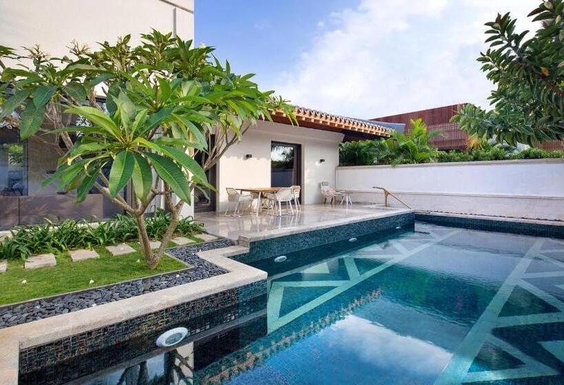 هتل Capella Tufu Bay, Hainan