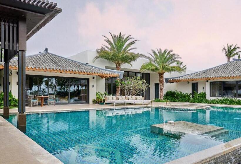 هتل Capella Tufu Bay, Hainan