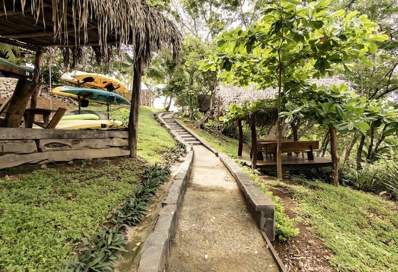 酒店 Cocobolo Beach Boutique