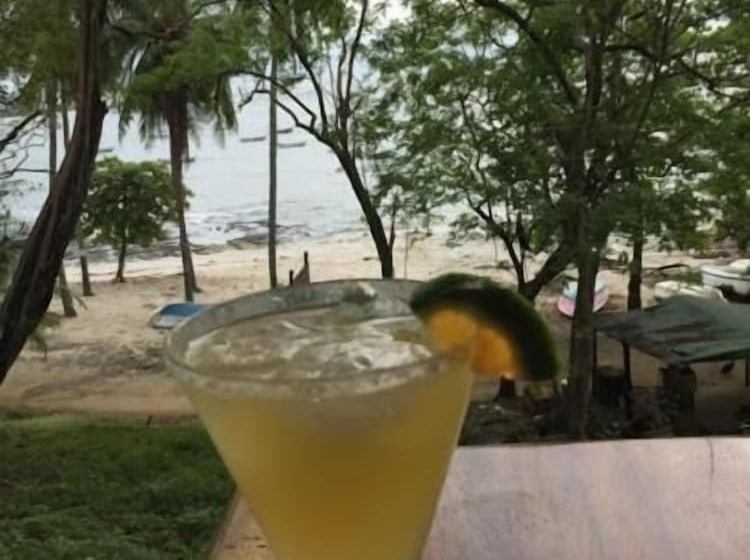 酒店 Cocobolo Beach Boutique