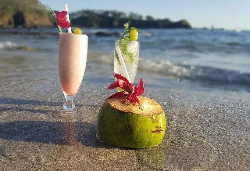 Hotelli Cocobolo Beach Boutique