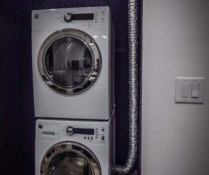 Kapselhotel Panda Pod