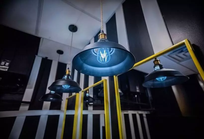 Kapselihotelli Panda Pod