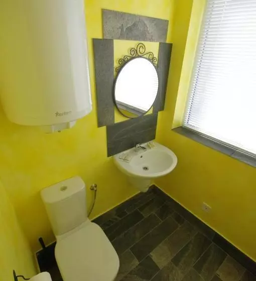 ペンション стаи за гости централ фамилни стаи & апартаменти