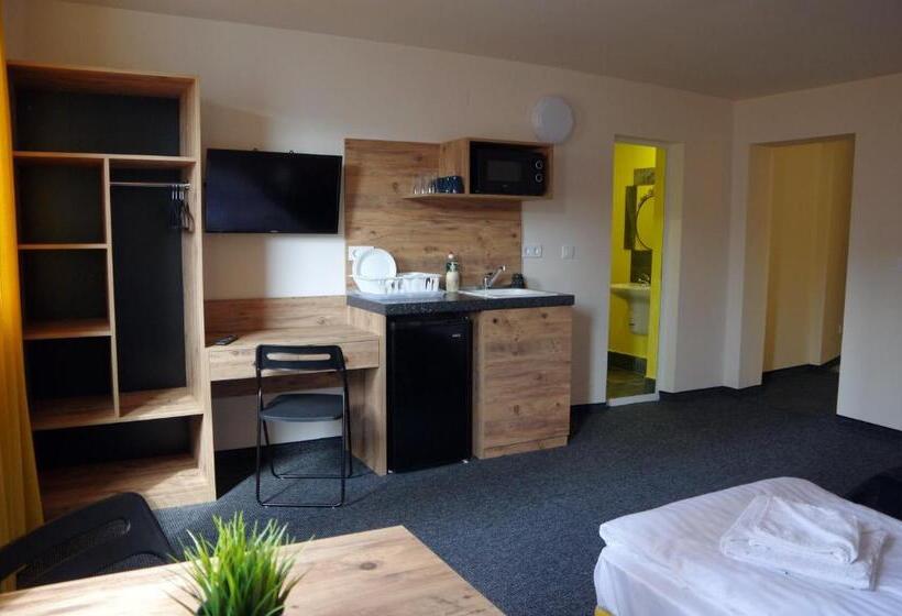 بنسيون стаи за гости централ фамилни стаи & апартаменти