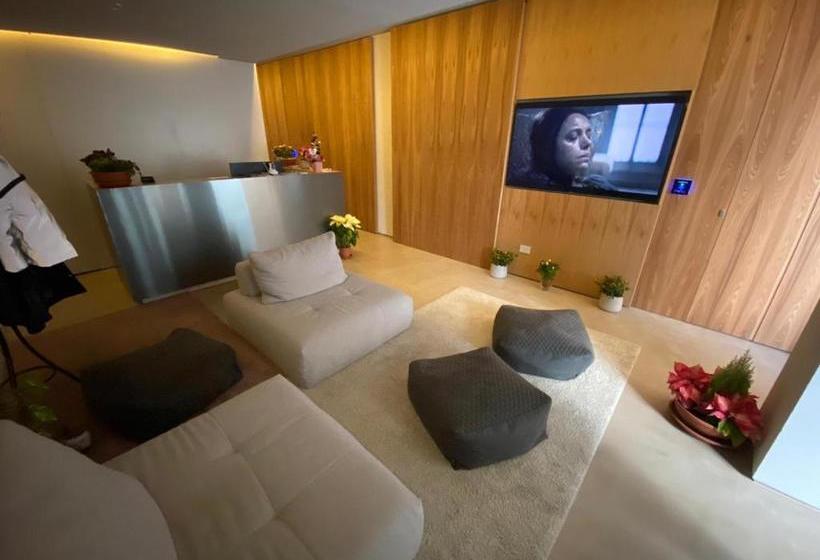 Bed and Breakfast Momoi