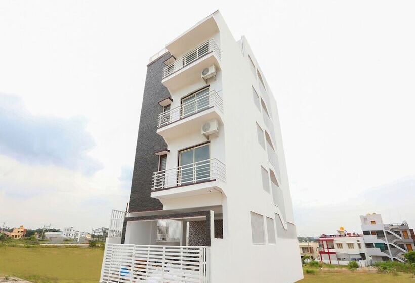 Bed and Breakfast Oyo 18600 Krish Lakeside Comforts