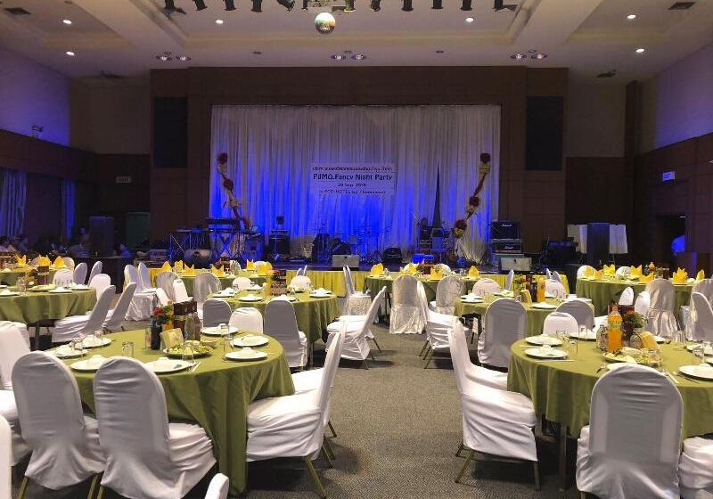 Eco Hotel By Thammasat