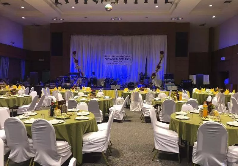 Eco Hotel By Thammasat