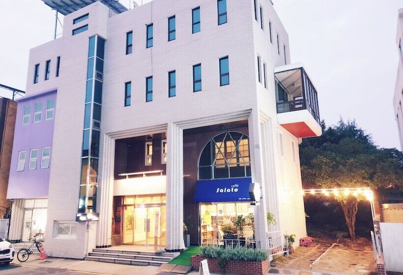 Hotel Gallery Family