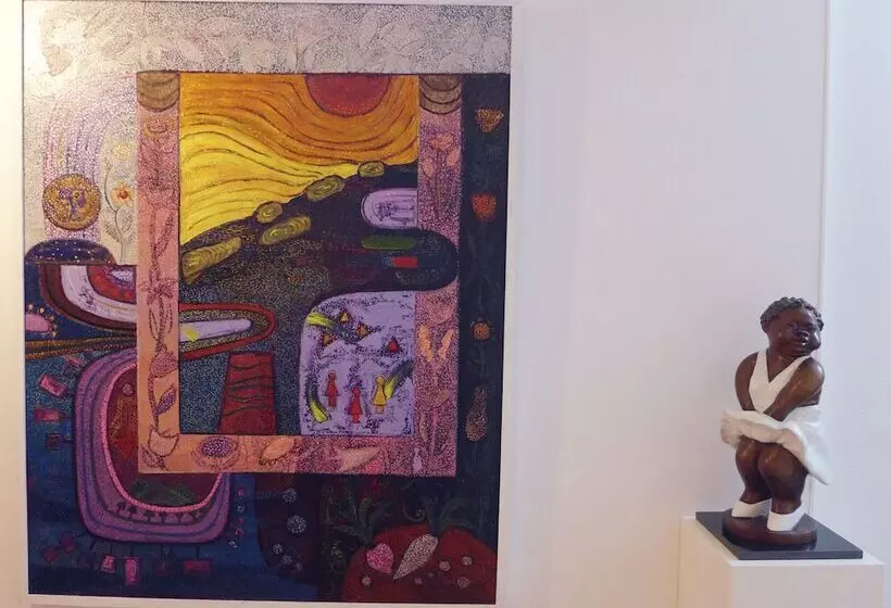 Hotelli Gallery Family